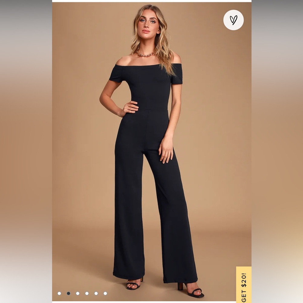 Lulu’s NWT black Alleyoop Black Off-the-Shoulder Jumpsuit women’s size small